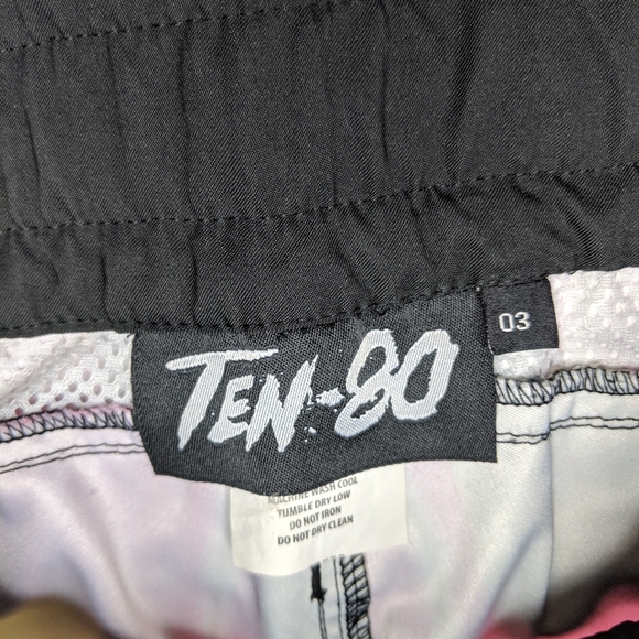 TEN-80 Striped Vented Swim & Surf Board Shorts 3Jr - Picture 11 of 12